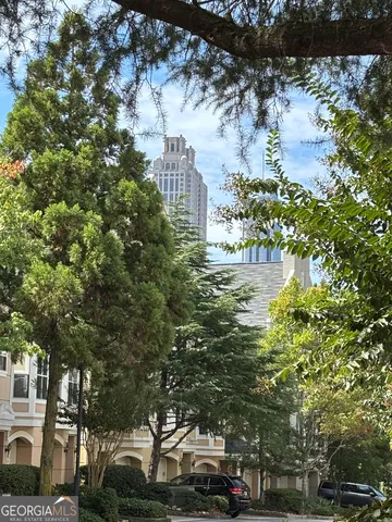 $395,000 | 375 Highland Avenue Northeast, Unit 911, Atlanta, GA 30312