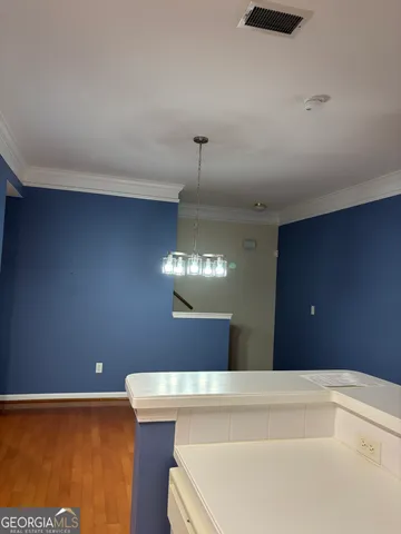 $395,000 | 375 Highland Avenue Northeast, Unit 911, Atlanta, GA 30312