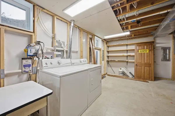 $465,000 | 3601 Evergreen Road North, Fargo, ND 58102