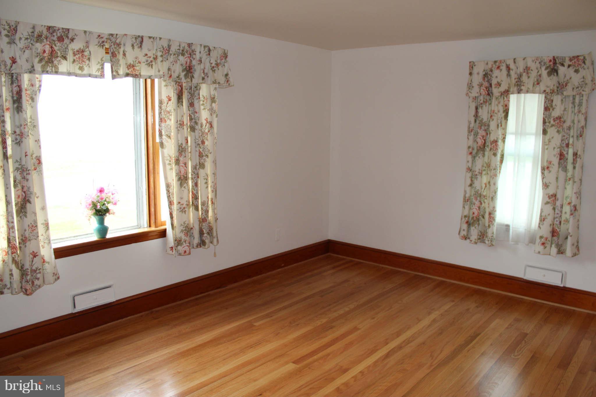 16821 Fairview Road Hagerstown, MD 21740 - Photo 17 of 30 Bedroom