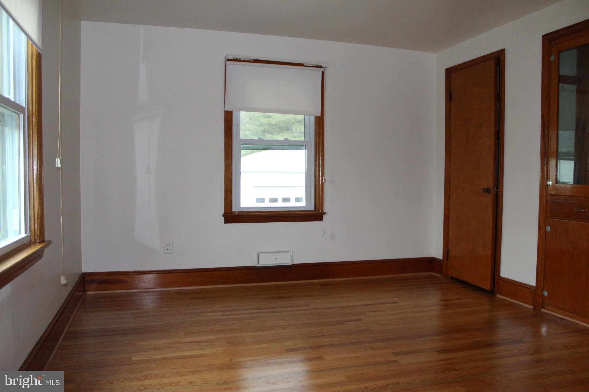 16821 Fairview Road Hagerstown, MD 21740 - Photo 19 of 30 Bedroom