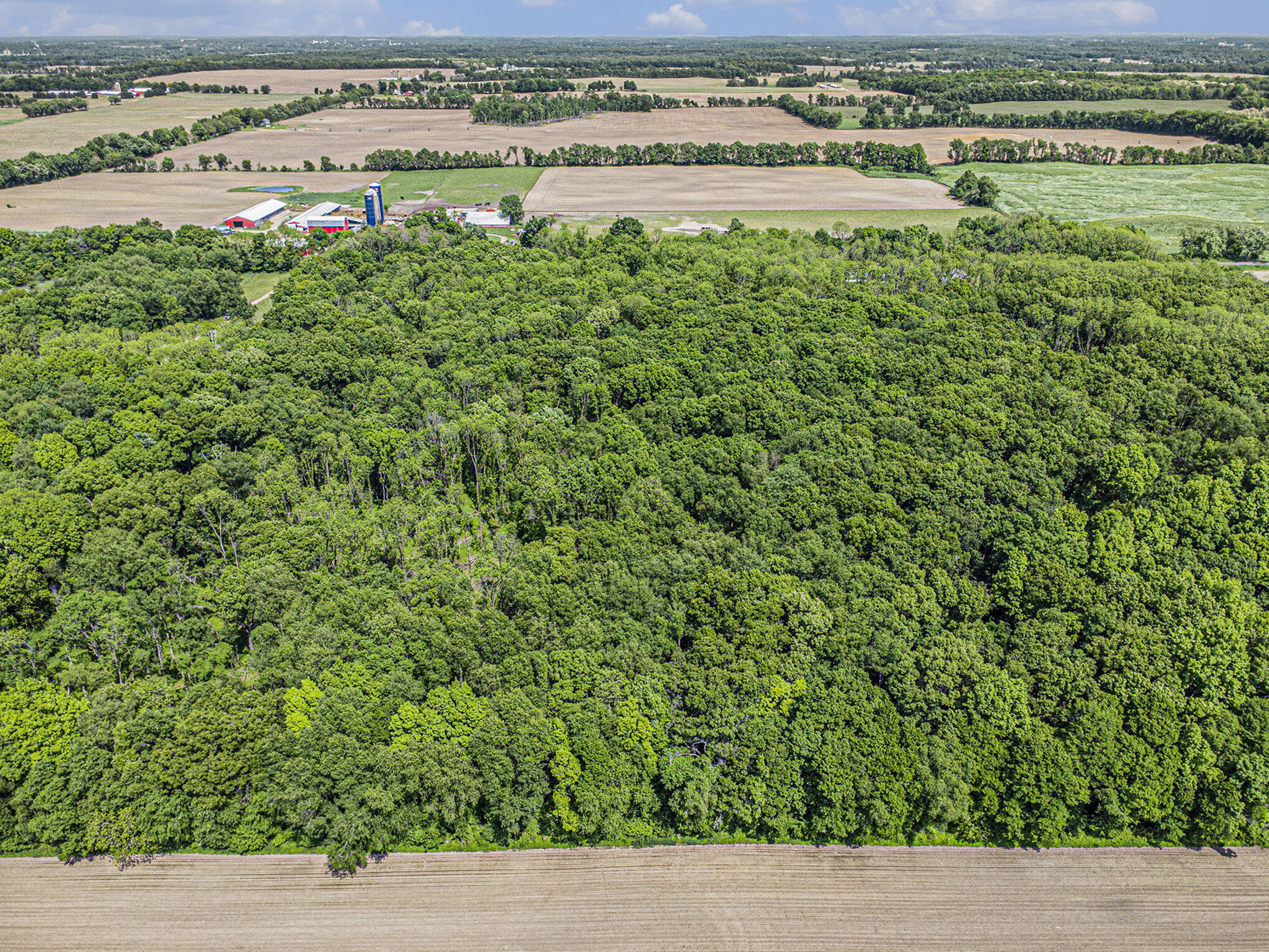 23 23 Mile Road Marshall, MI 49068 - Photo 3 of 19 003_file_850