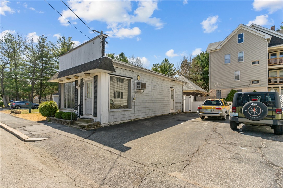 446 Coe Street Woonsocket, RI 02895 - Photo 28 of 29