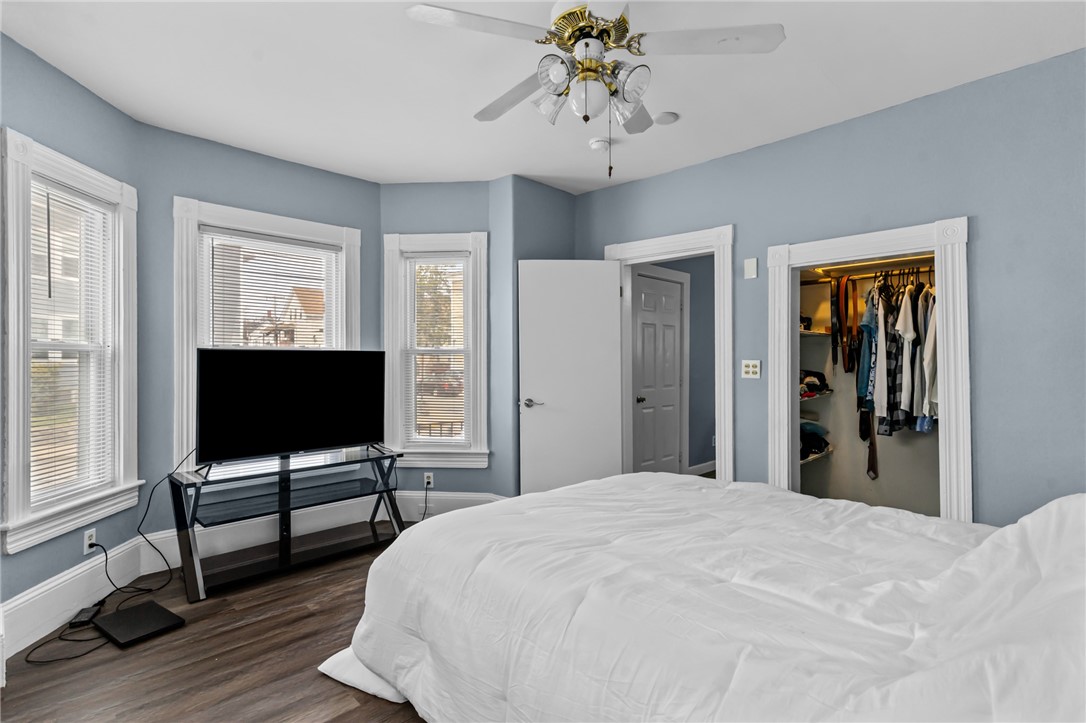 446 Coe Street Woonsocket, RI 02895 - Photo 8 of 29