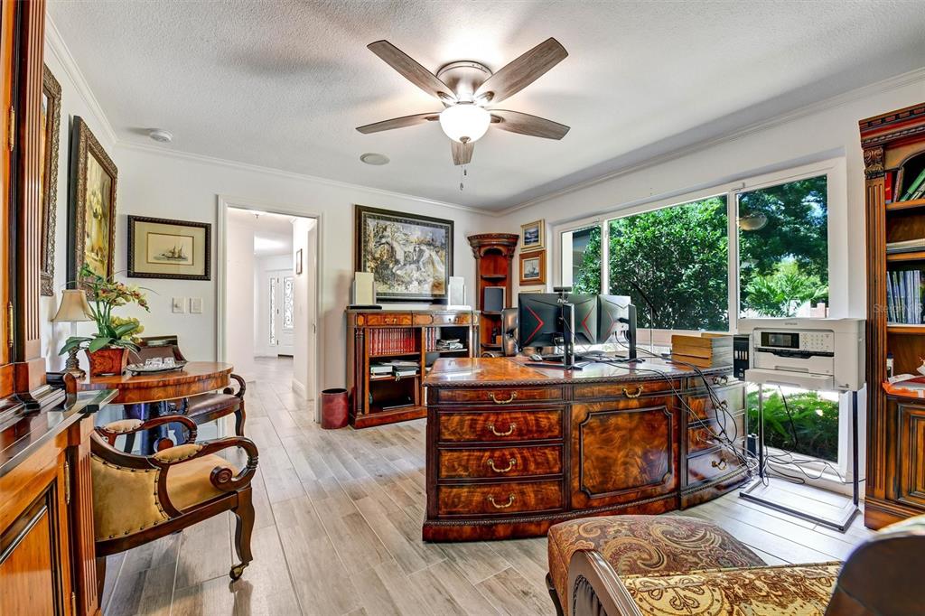 1875 Belleair Road Clearwater, FL 33764 - Photo 39 of 100 a living room with furniture and a large window