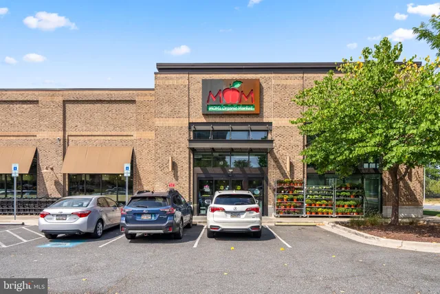 $795,000 | 863 King Farm Boulevard, Rockville, MD 20850