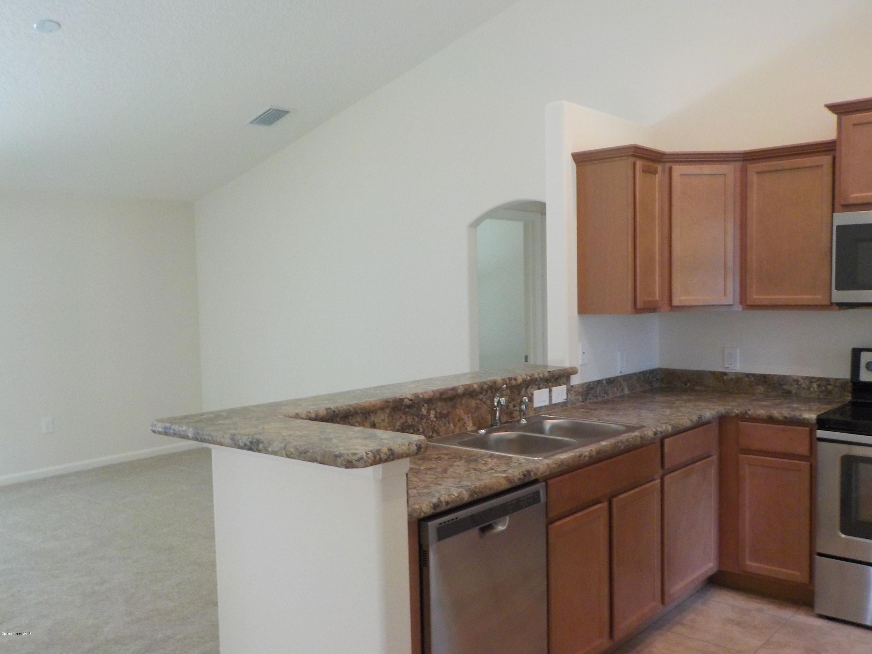 5494 Jamaica Road Cocoa, FL 32927 - Photo 3 of 18 DSCN0141