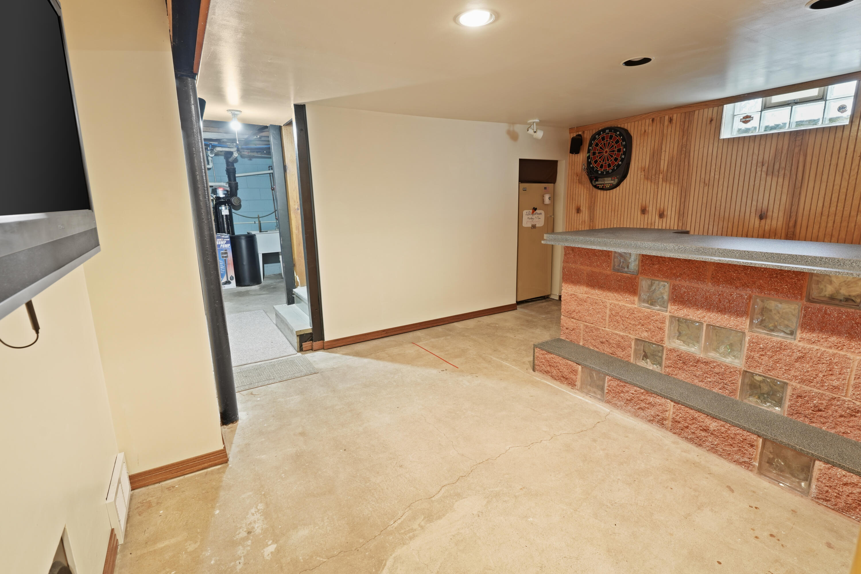 2735 Fox Grove Drive Rochester, WI 53185 - Photo 19 of 23 LL Rec Room