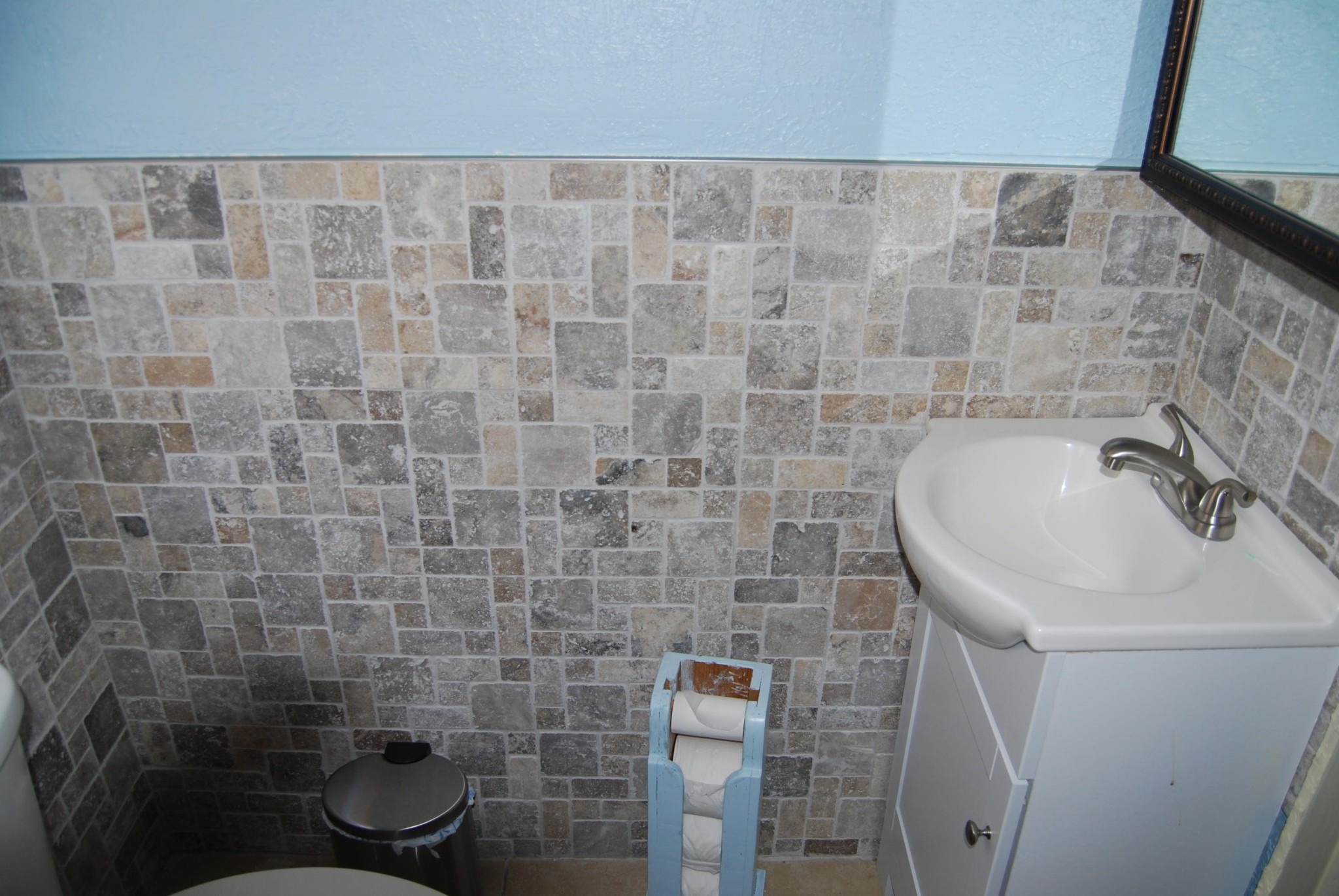 1415 Log Road Spring City, TN 37381 - Photo 29 of 34 a bathroom with a sink a toilet and a mirror