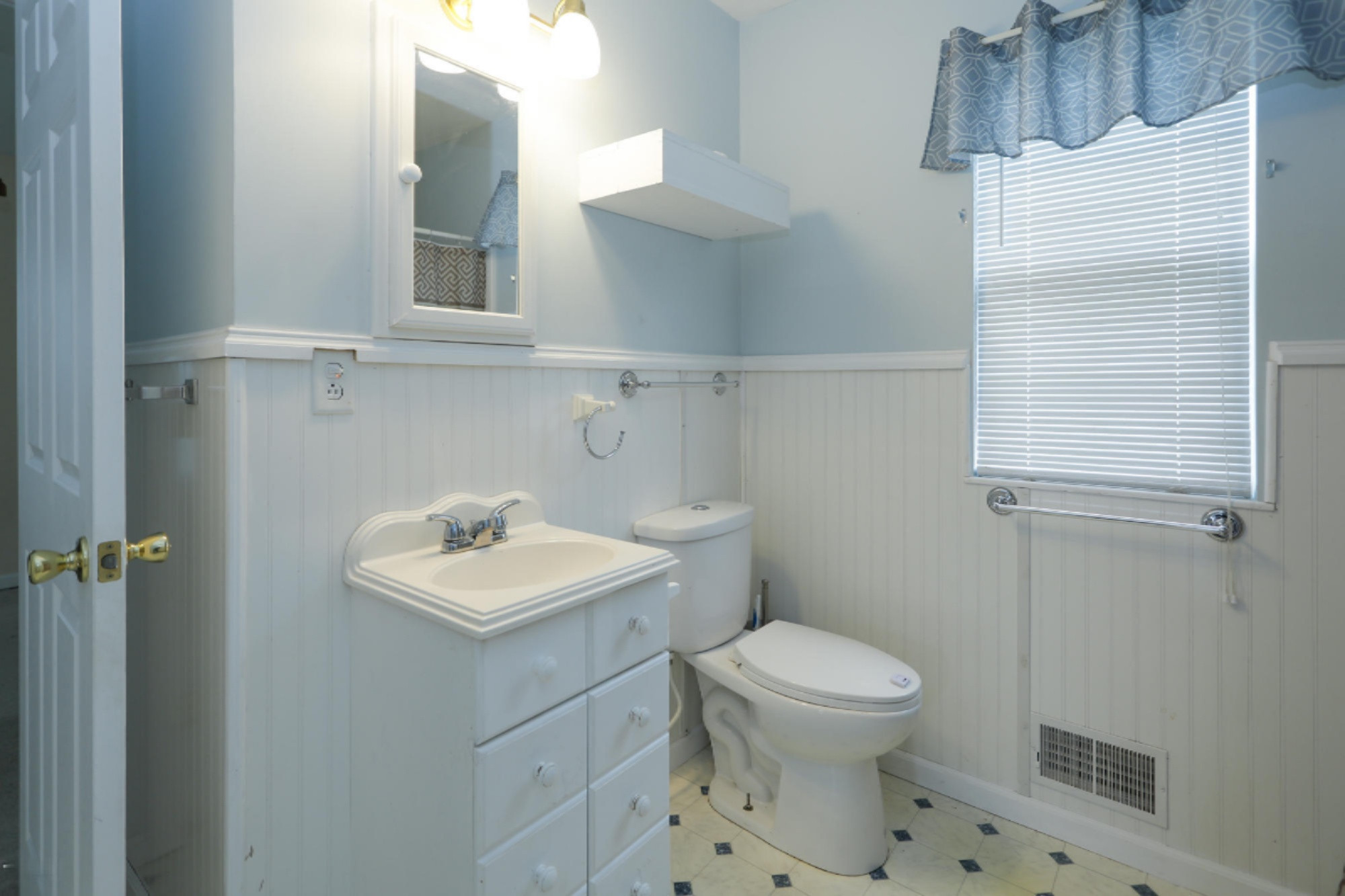 04673 Baker Road Gobles, MI 49055 - Photo 13 of 24 4673 Baker Rd-113