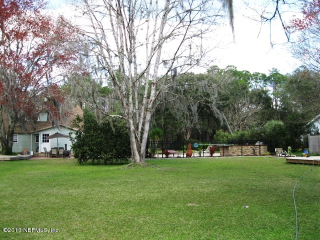 820 Worth Road St. Johns, FL 32259 - Photo 22 of 38 REAR OF HOME