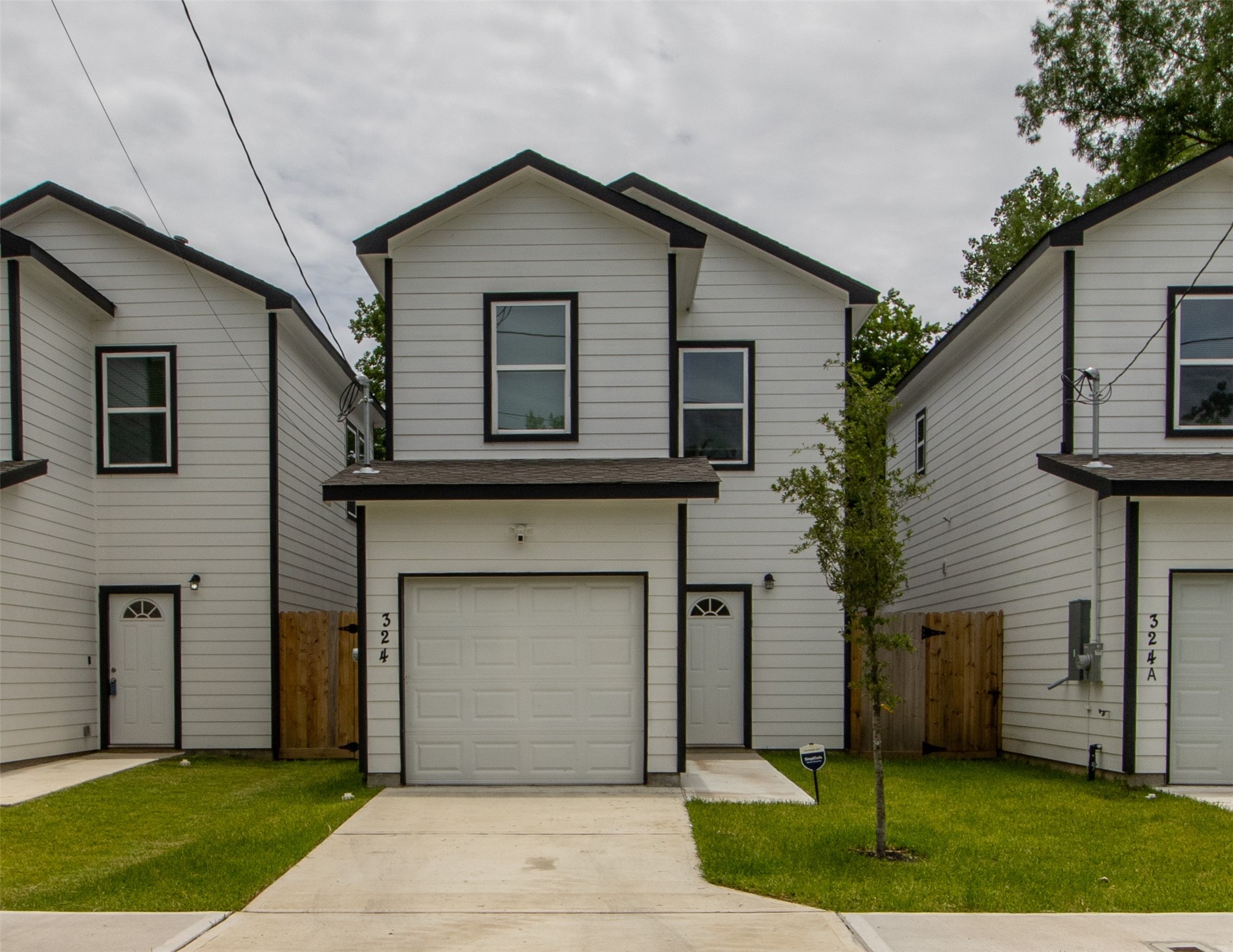 324 Gans Street, Unit B Houston, TX 77029 - Photo 1 of 32