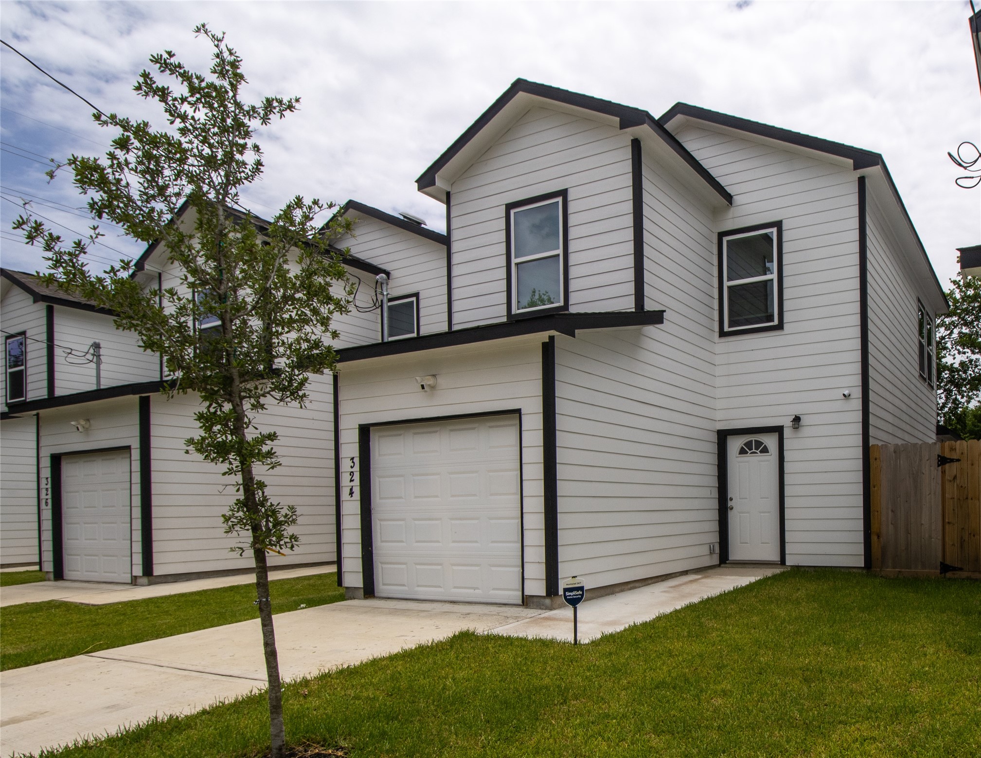 324 Gans Street, Unit B Houston, TX 77029 - Photo 5 of 32