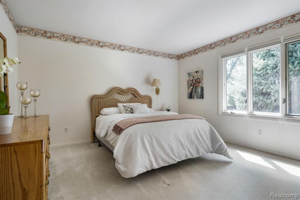1415 Royal Crescent Street Rochester Hills, MI 48306 - Photo 17 of 28