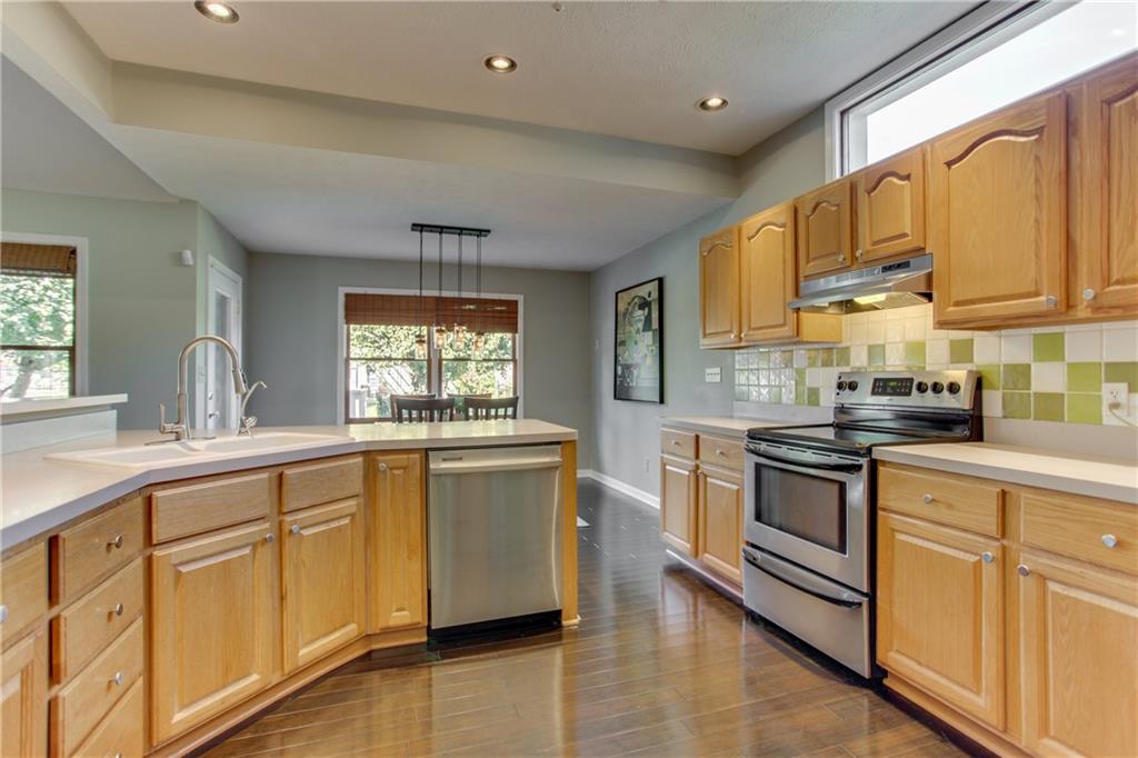 1650 Connemara Road Indianapolis, IN 46217 - Photo 9 of 21 Gallery Image 9