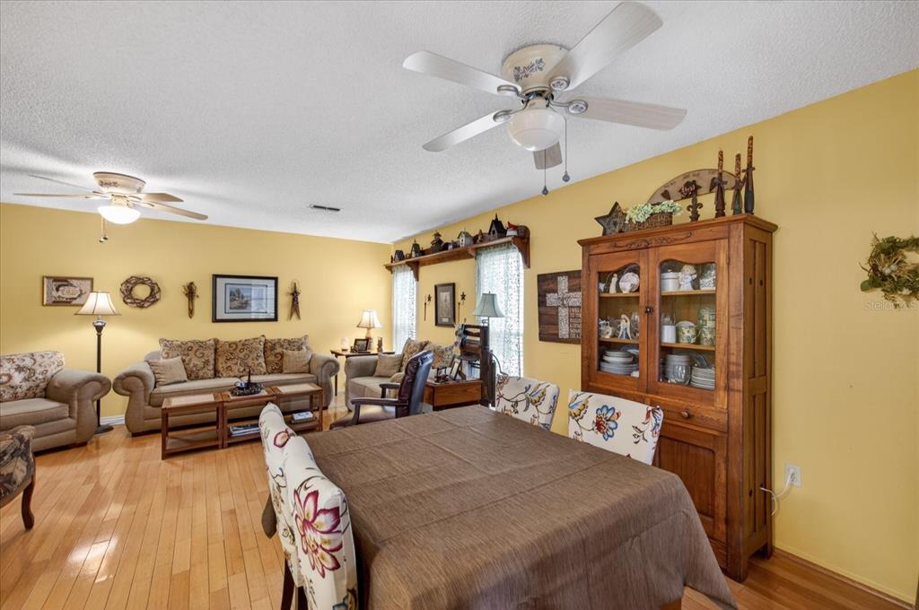 6336 Shane Lane New Port Richey, FL 34653 - Photo 13 of 39