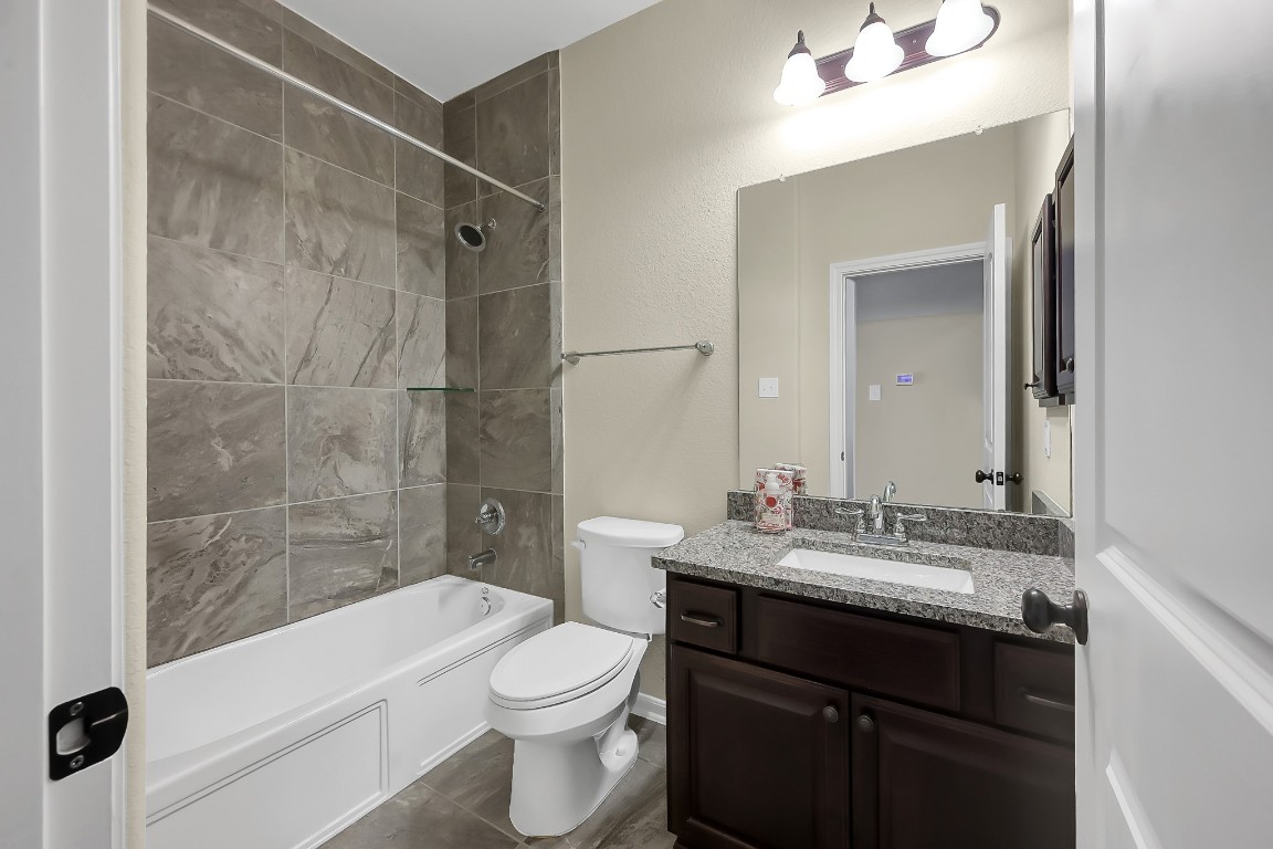 4310 Carmel River Lane Spring, TX 77388 - Photo 15 of 19