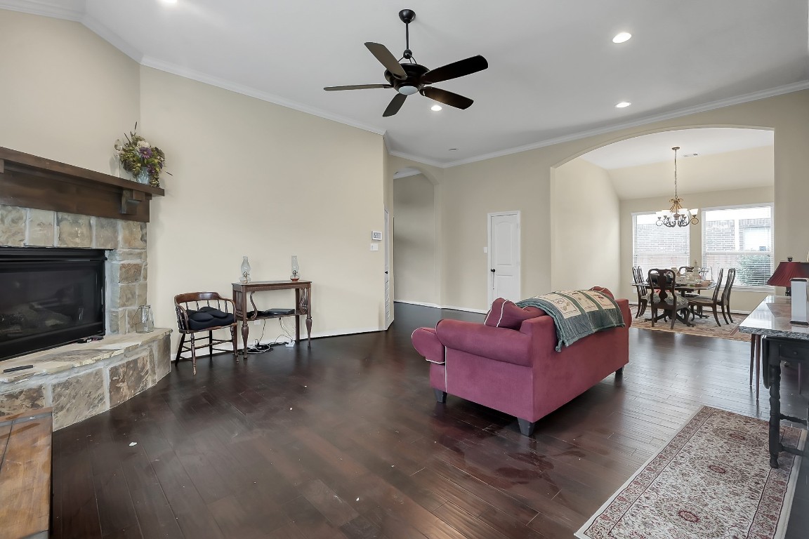 4310 Carmel River Lane Spring, TX 77388 - Photo 3 of 19