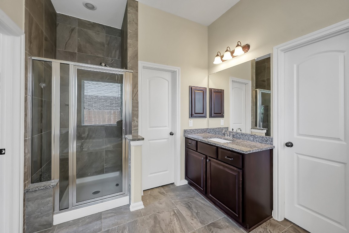 4310 Carmel River Lane Spring, TX 77388 - Photo 10 of 19