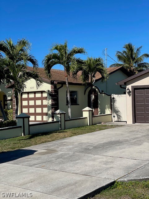 5237 Johns Street Naples, FL 34113 - Photo 1 of 35 Gallery Image 1
