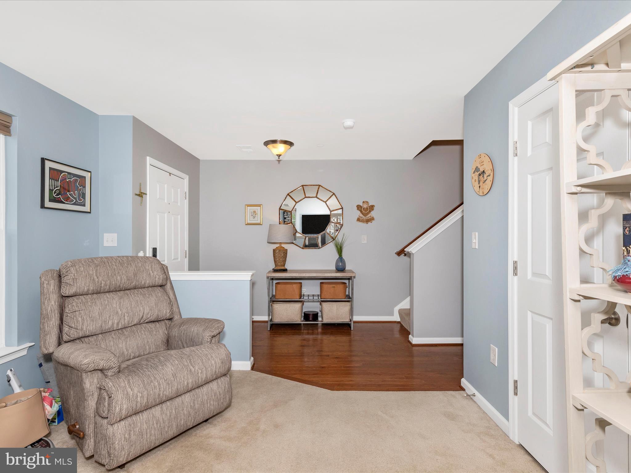 5918 Jefferson Commons Way Frederick, MD 21703 - Photo 8 of 69 a living room with furniture and a window