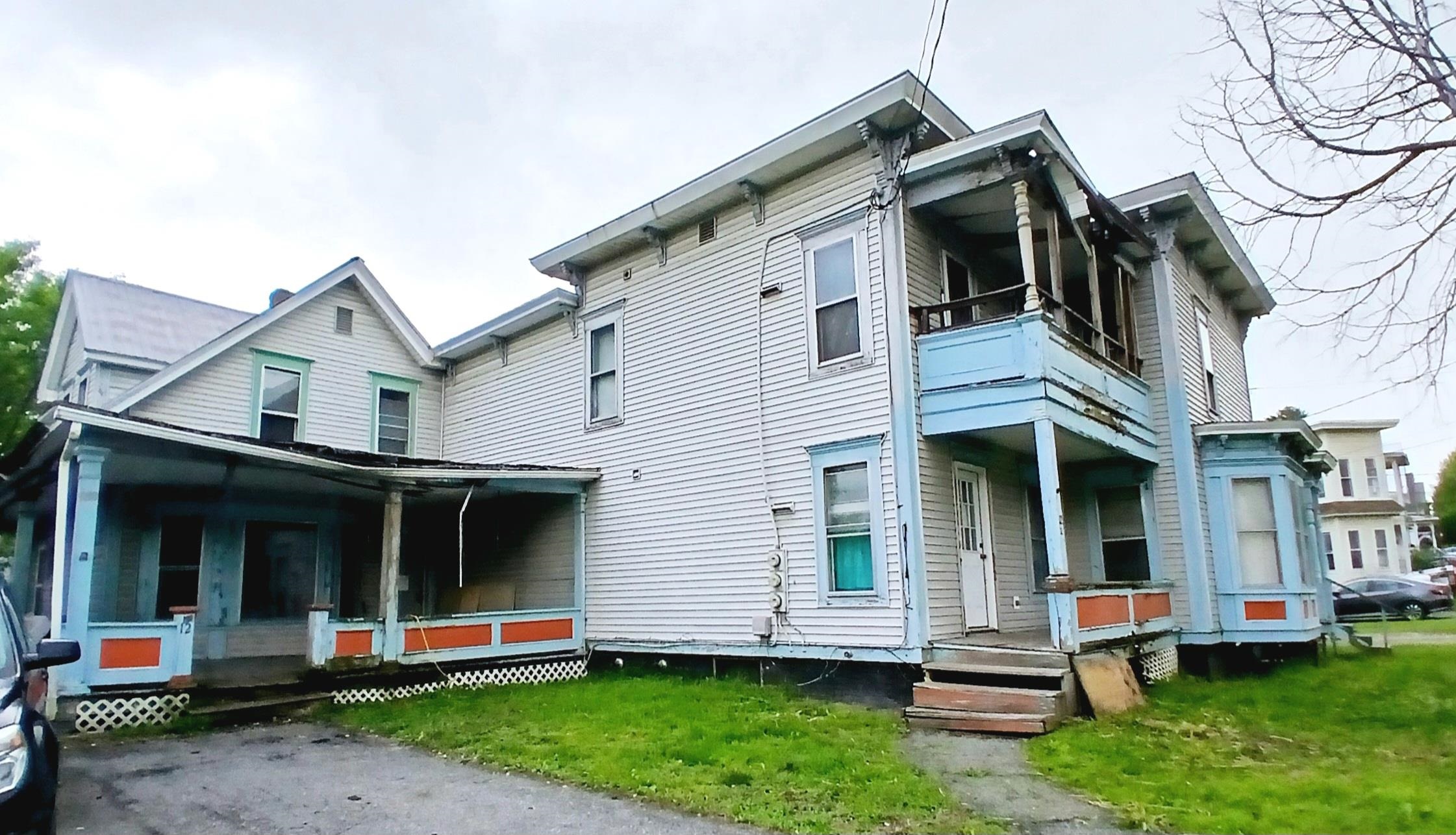 12 Pleasant Street Barre, VT 05641 - Photo 1 of 35
