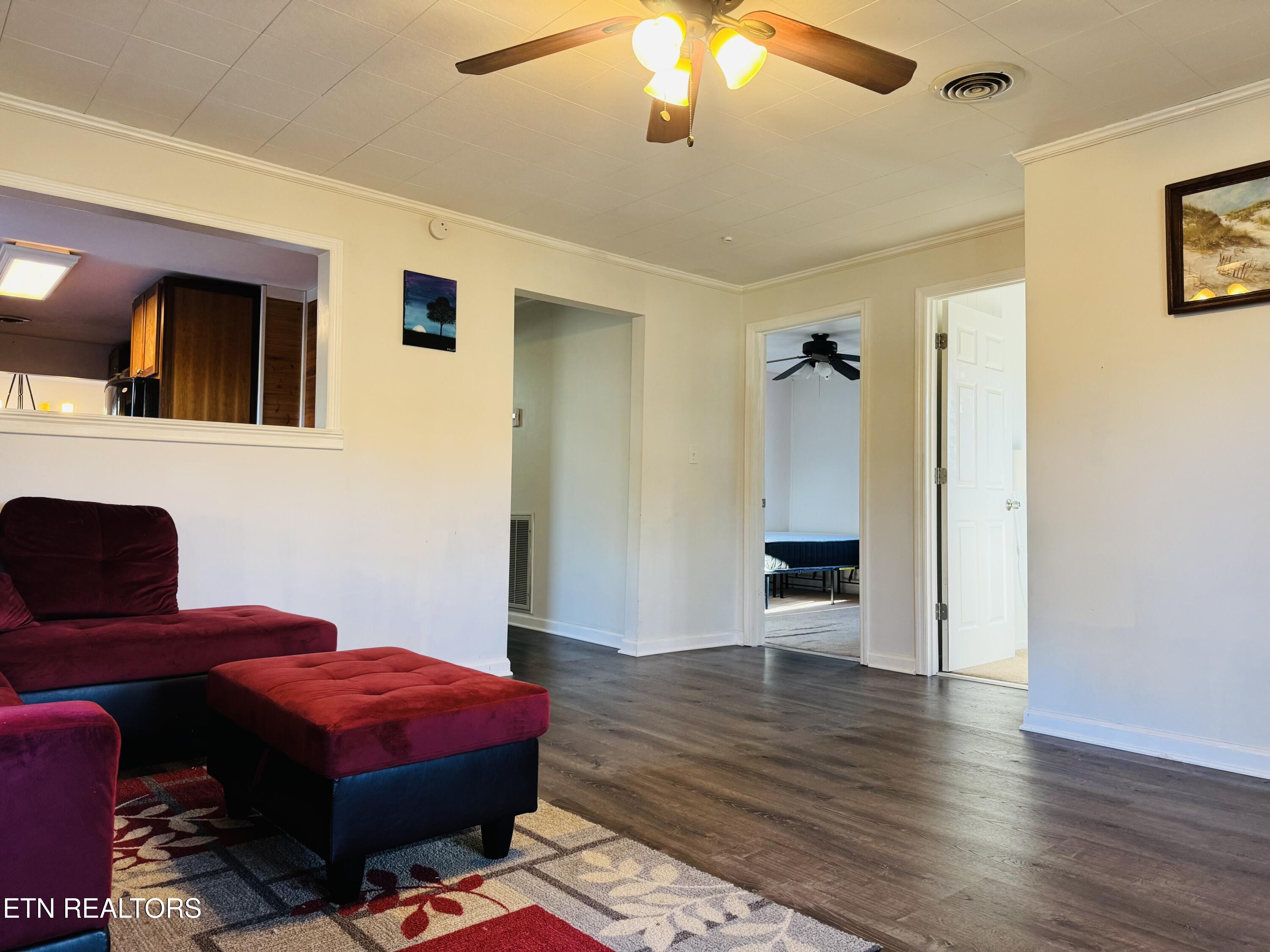 149 Hembree Lane Clinton, TN 37716 - Photo 23 of 33 IMG_3639