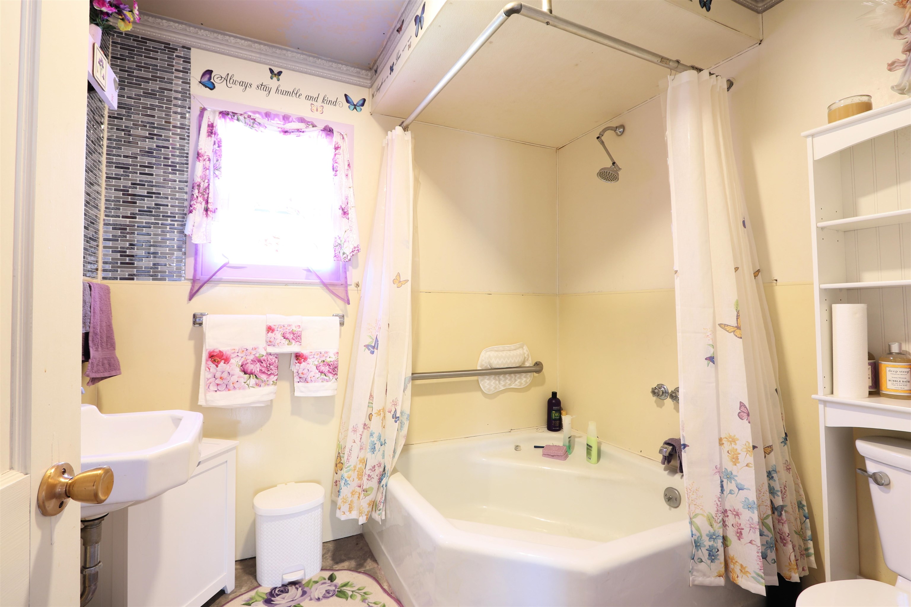58 Jefferson Avenue Lunenburg, VT 05904 - Photo 26 of 36
