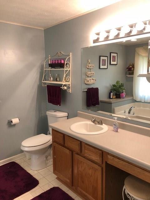 205 Rice School Road Mount Pleasant, PA 15666 - Photo 11 of 14 masterbath