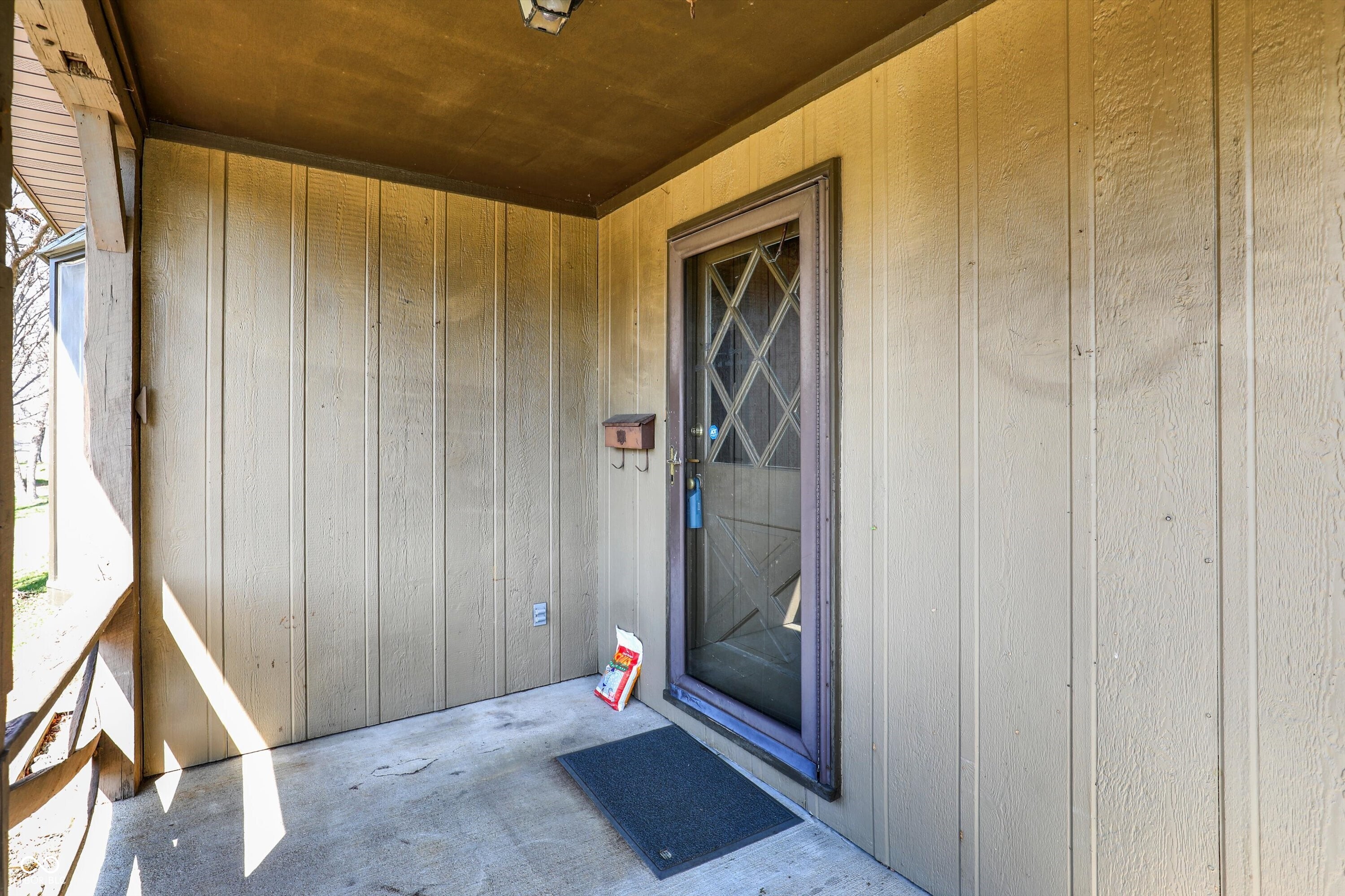 122 Edgewood Drive Bedford, IN 47421 - Photo 5 of 61