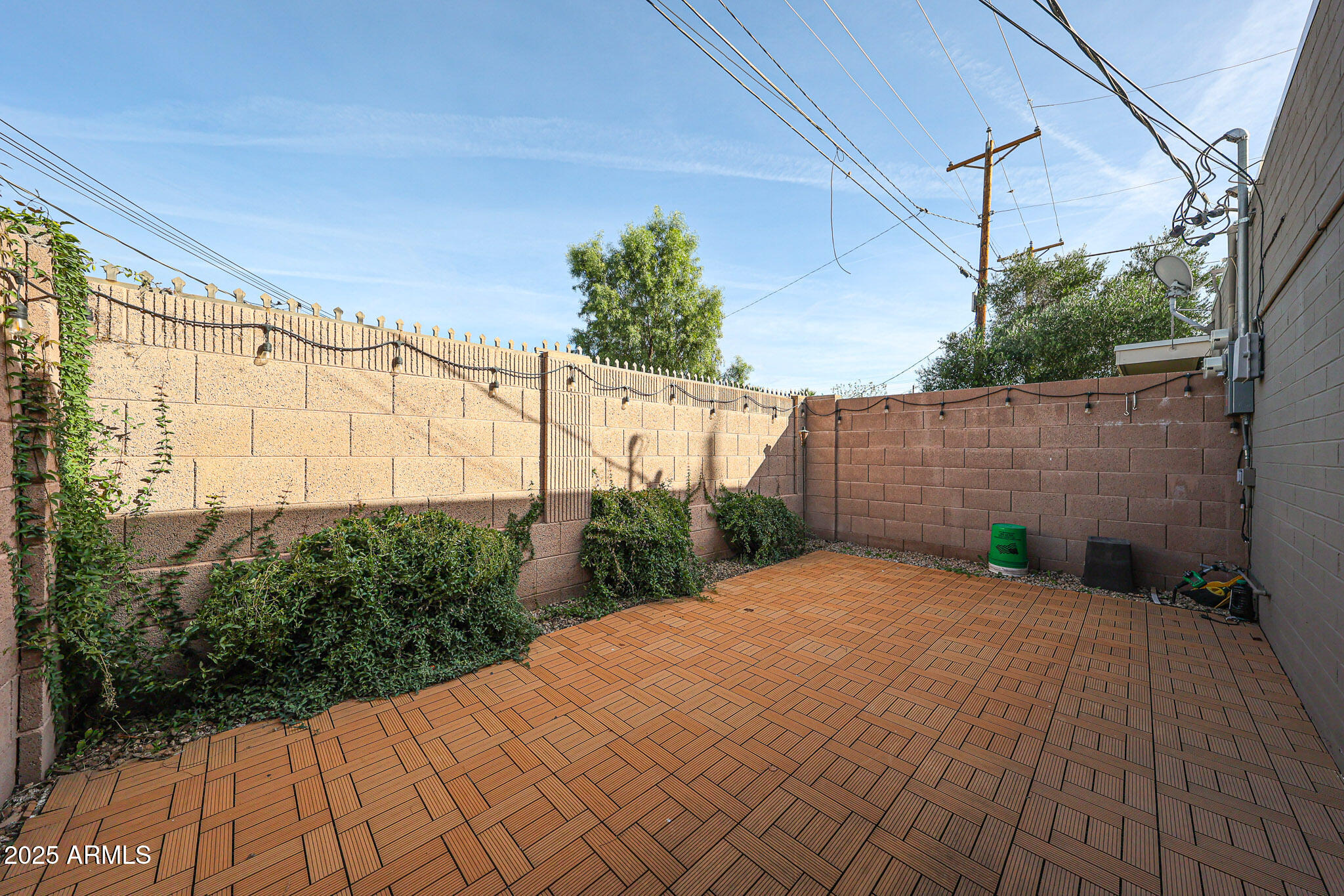 4419 North 27th Street, Unit 22 Phoenix, AZ 85016 - Photo 23 of 46 a view of a backyard