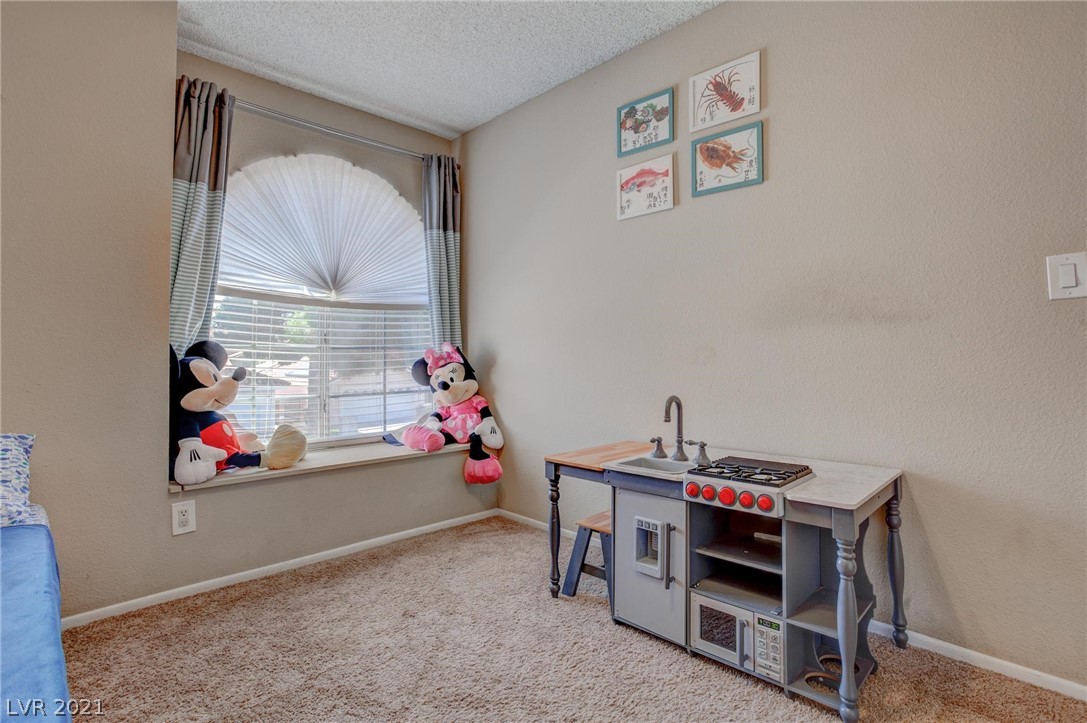 2804 Secret Canyon Road Henderson, NV 89074 - Photo 13 of 20