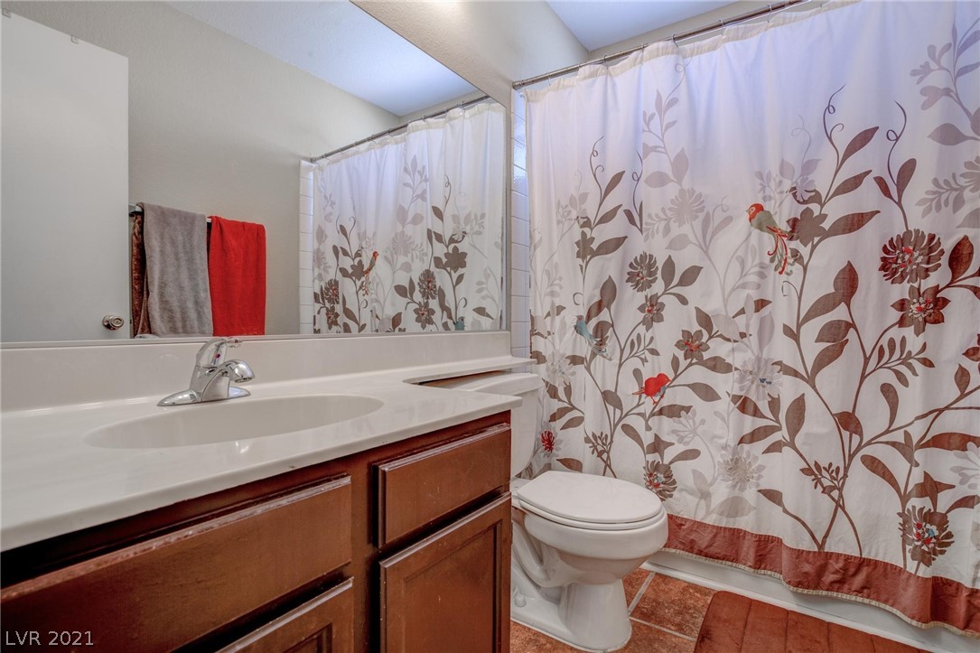 2804 Secret Canyon Road Henderson, NV 89074 - Photo 10 of 20