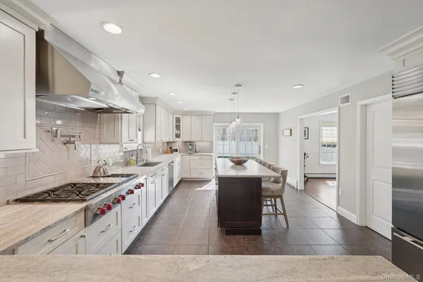 $1,399,000 | 616 Sherman Avenue, Thornwood, NY 10594