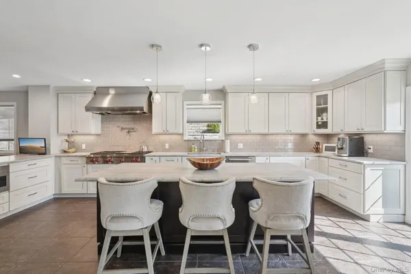 $1,399,000 | 616 Sherman Avenue, Thornwood, NY 10594