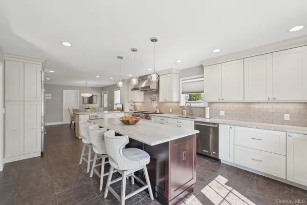 $1,399,000 | 616 Sherman Avenue, Thornwood, NY 10594