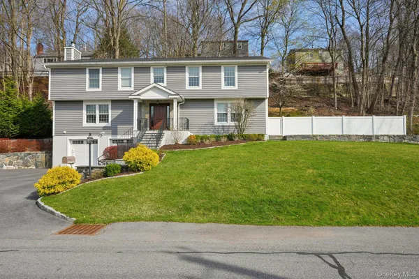 $1,399,000 | 616 Sherman Avenue, Thornwood, NY 10594