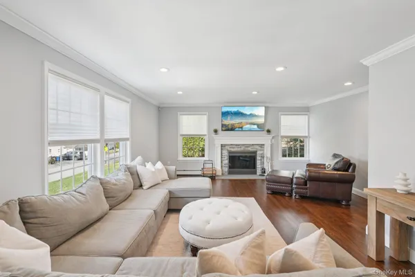 $1,399,000 | 616 Sherman Avenue, Thornwood, NY 10594