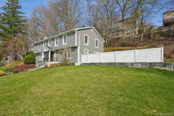 $1,399,000 | 616 Sherman Avenue, Thornwood, NY 10594