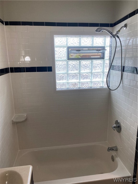 381-383 Abbott Road Buffalo, NY 14220 - Photo 14 of 50