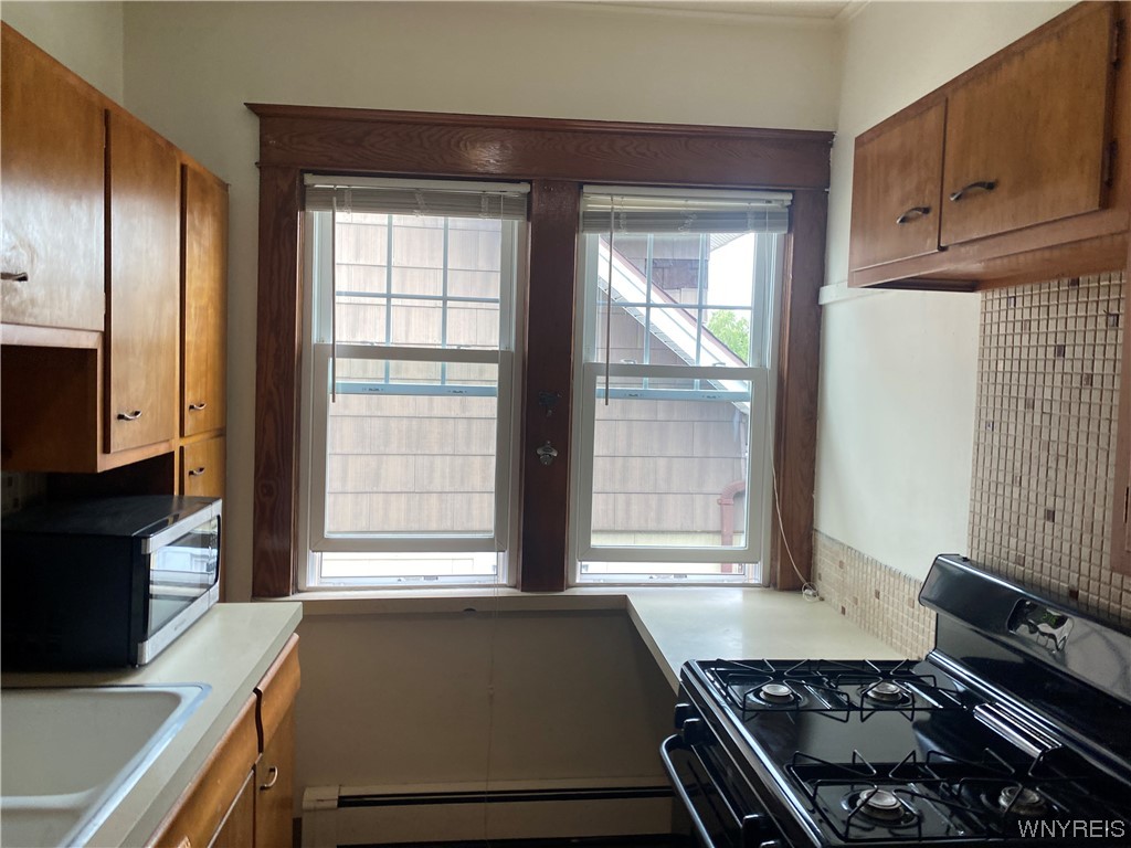 381-383 Abbott Road Buffalo, NY 14220 - Photo 15 of 50