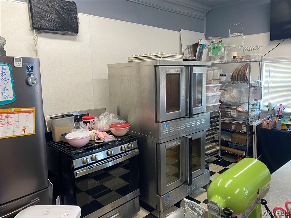 381-383 Abbott Road Buffalo, NY 14220 - Photo 39 of 50