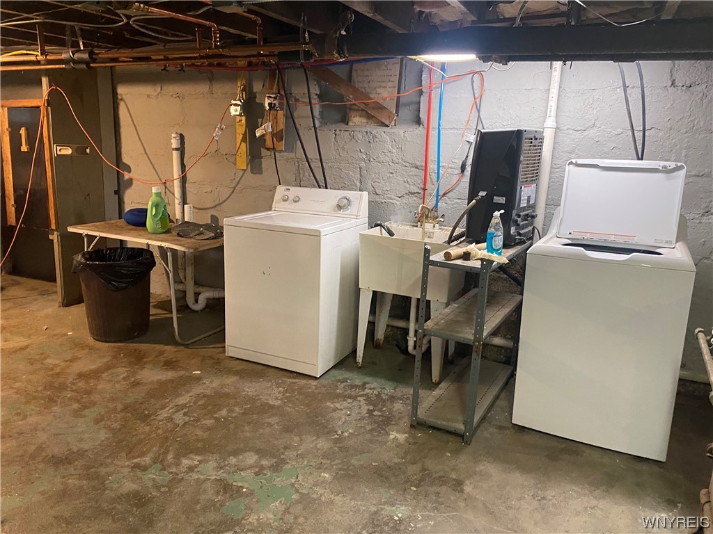 381-383 Abbott Road Buffalo, NY 14220 - Photo 44 of 50