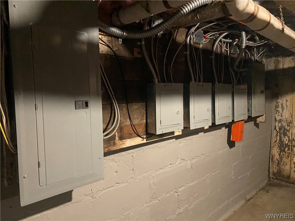 381-383 Abbott Road Buffalo, NY 14220 - Photo 45 of 50