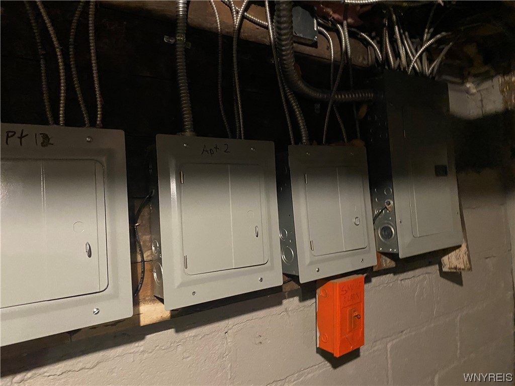 381-383 Abbott Road Buffalo, NY 14220 - Photo 46 of 50