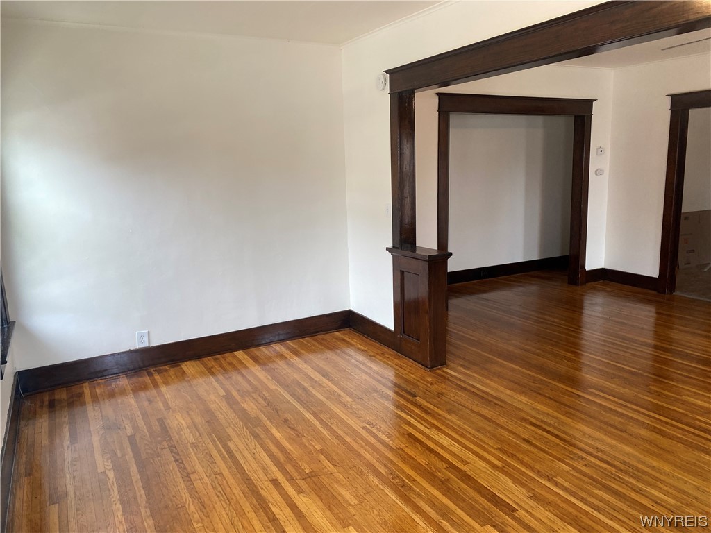 381-383 Abbott Road Buffalo, NY 14220 - Photo 8 of 50