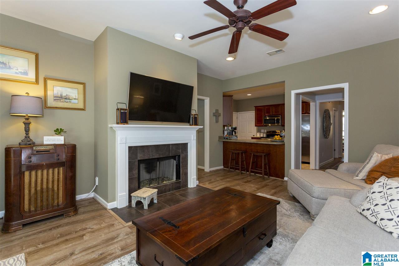 537 Chesser Reserve Circle Chelsea, AL 35043 - Photo 15 of 37