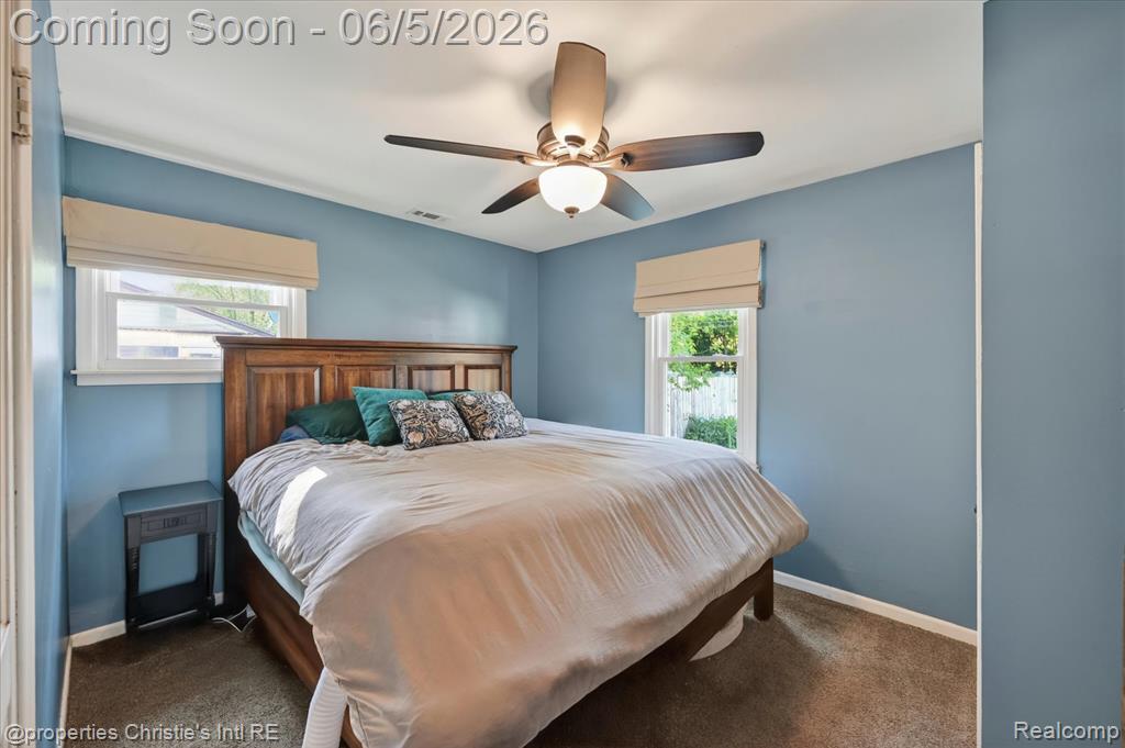 39185 Chase Street Romulus, MI 48174 - Photo 14 of 34
