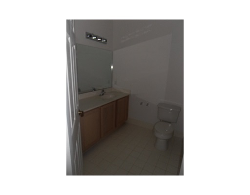 3202 Laurel Ridge Circle Riviera Beach, FL 33404 - Photo 6 of 12 Additional Photo