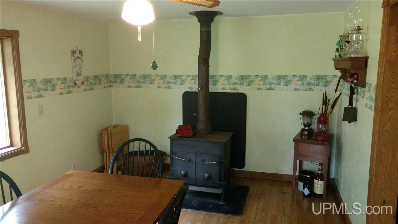 N5198 North Samuelson Road Munising, MI 49862 - Photo 32 of 43